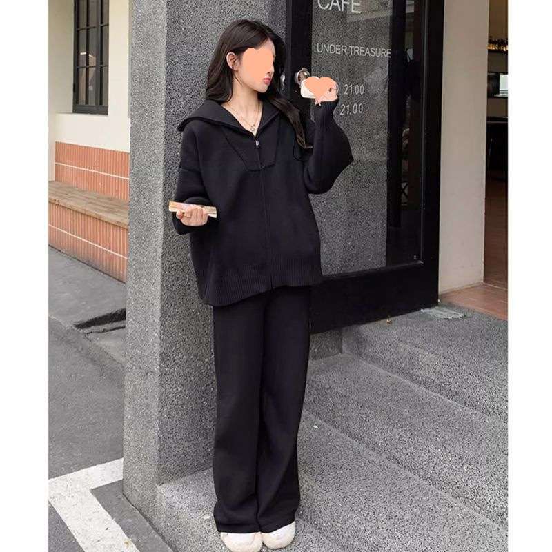 ゆったりニットパーカーセットアップ