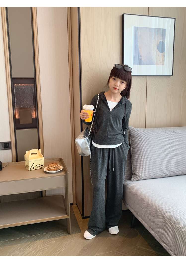 リラックスジャージーセットアップ