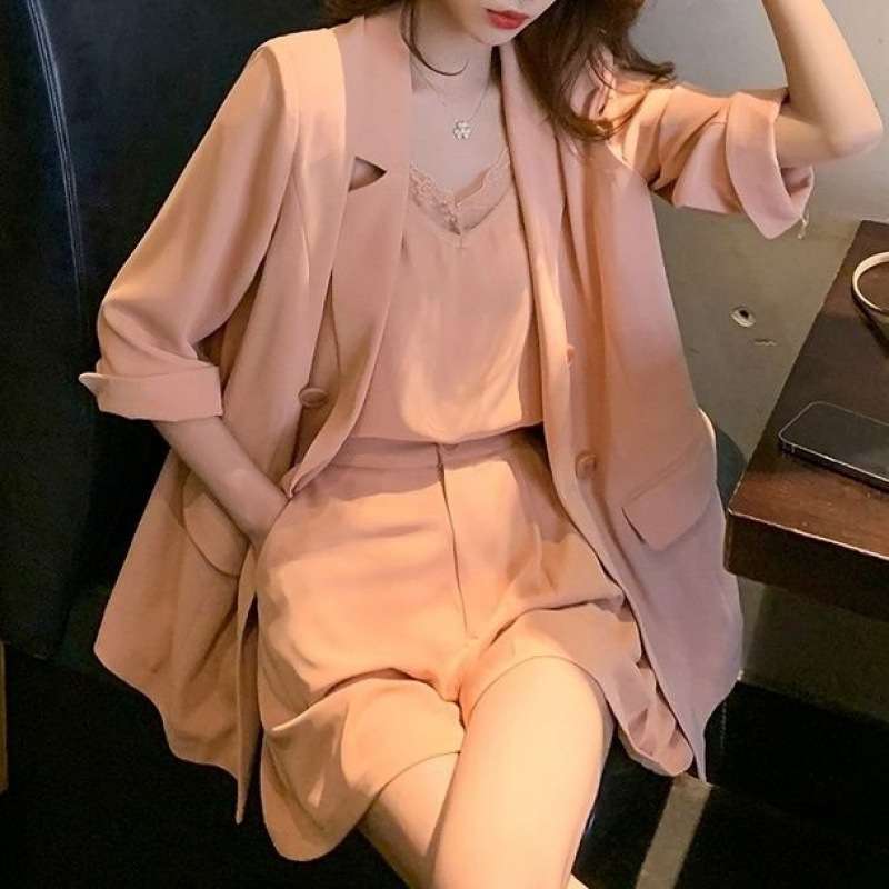 セットアップ レディース スーツ オーバーサイズサマージャケット&ショートパンツ