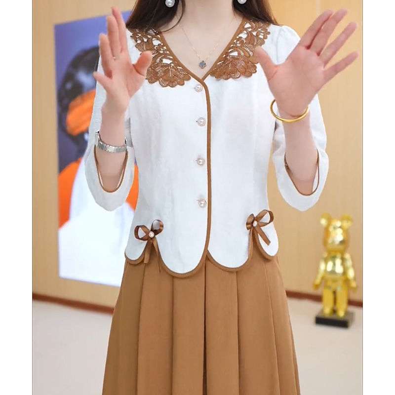 レース襟リボン付きセットアップ