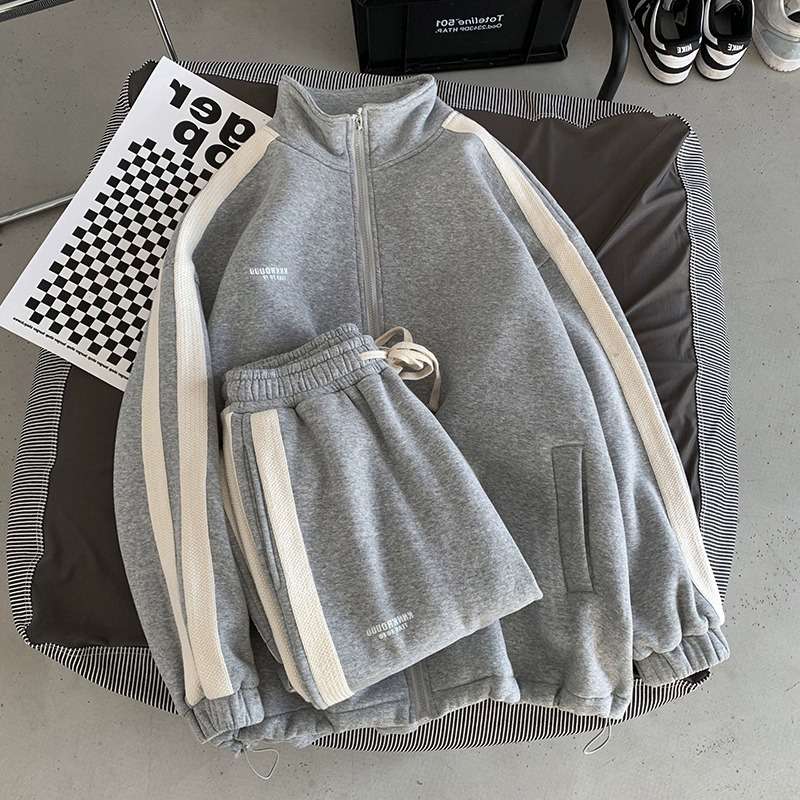 スポーティーカジュアル ジャージセットアップ