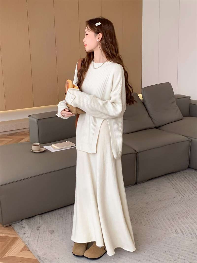 リラックスニットセットアップ