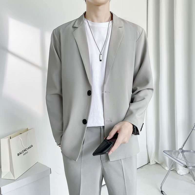 モダンミニマルセットアップスーツ