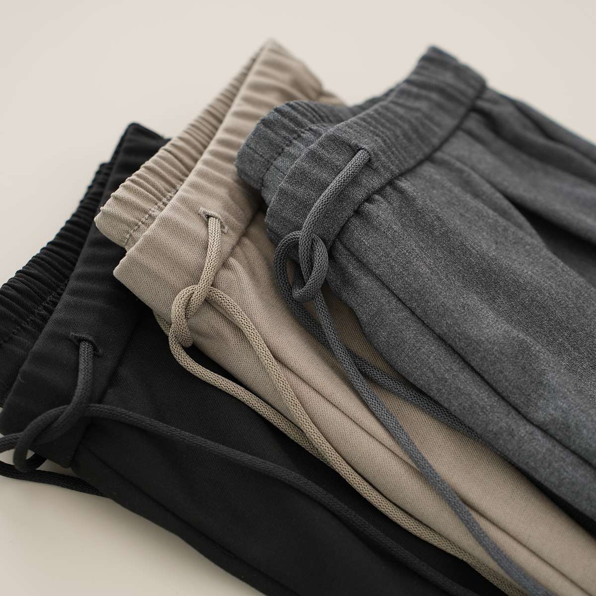 ゆったりベストパンツセットアップ