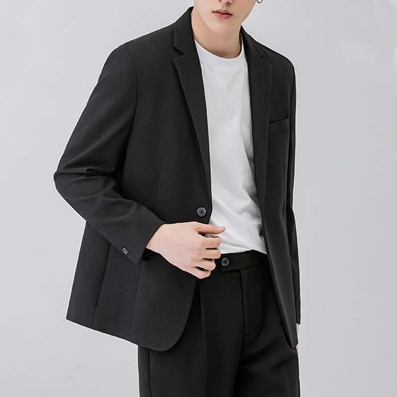 セットアップ ミニマルデザインスリムフィットスーツ