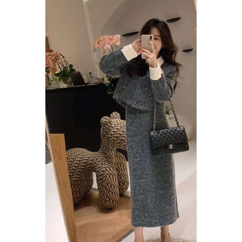 ハイネック上品セットアップ