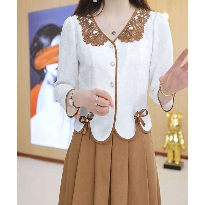 レース襟リボン付きセットアップ